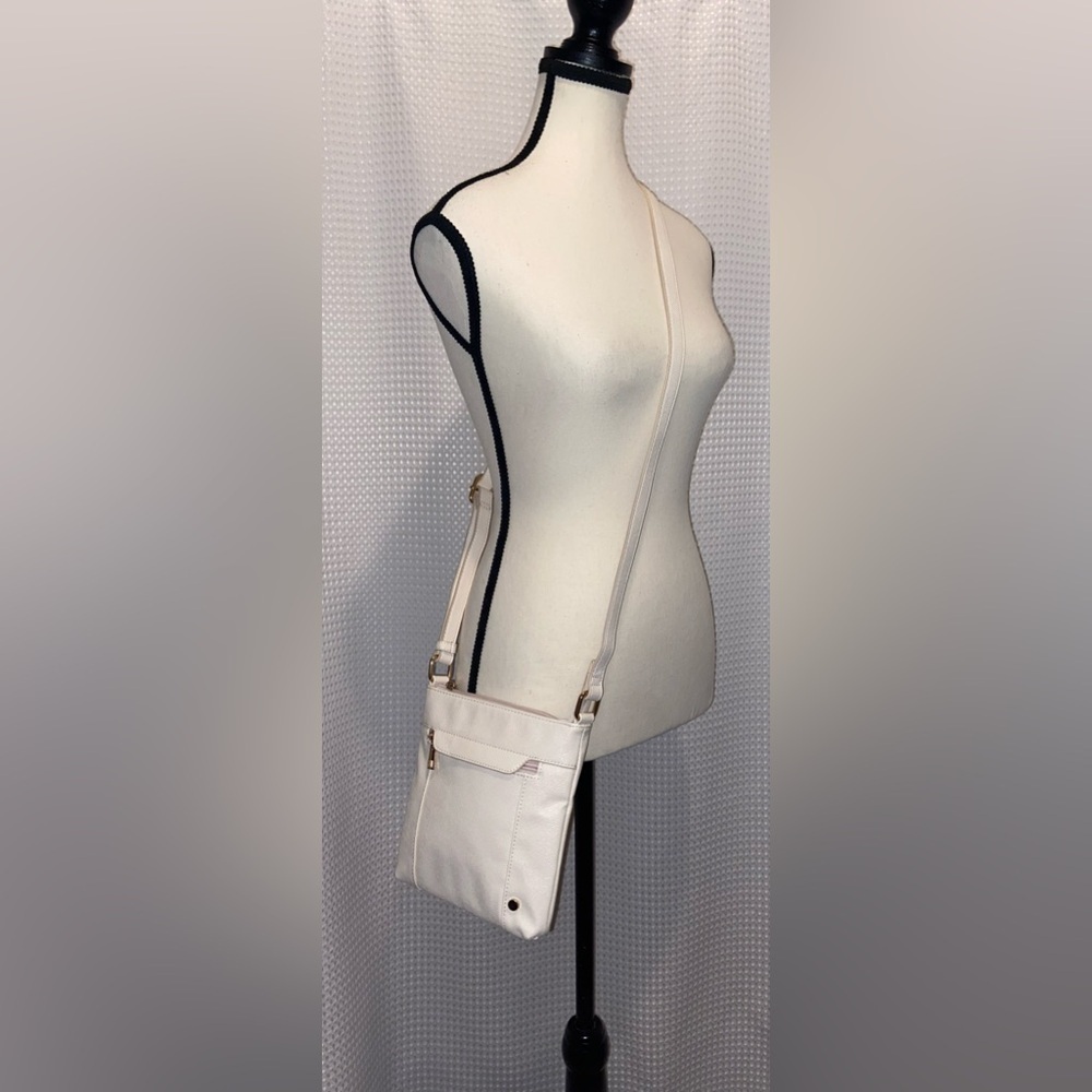Women’s‎ MIA&LUCA cream crossbody bag